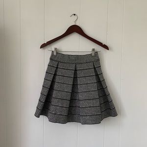 Lord & Taylor Design Lab Metallic Pleated Skirt M